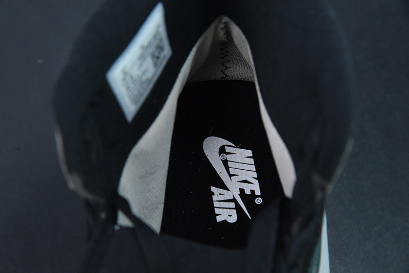 AIR JORDAN 1 ELEMENT GORE-TEX