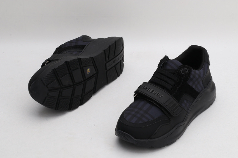 Bv*b*rry sneaker