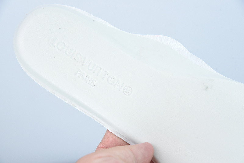 LVT X NIKE AIR FORCE1