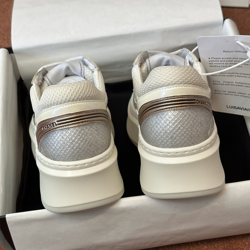 Ch**el sneaker