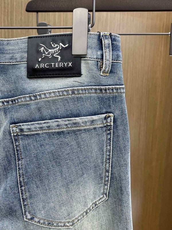 Aceshoe Jeans