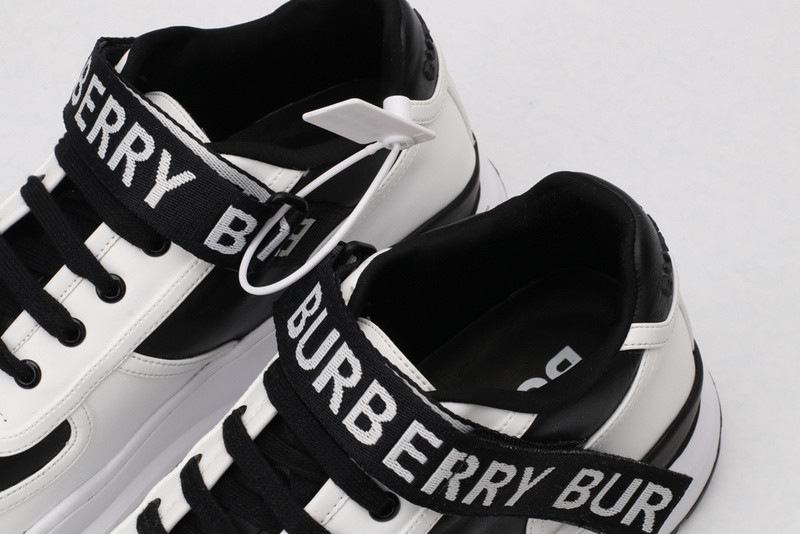 Bv*b*rry sneaker
