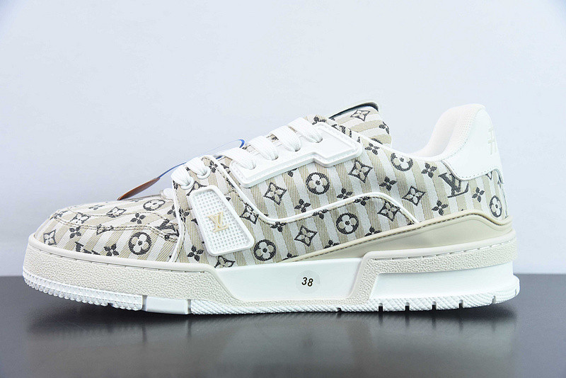 LVT SNEAKERS
