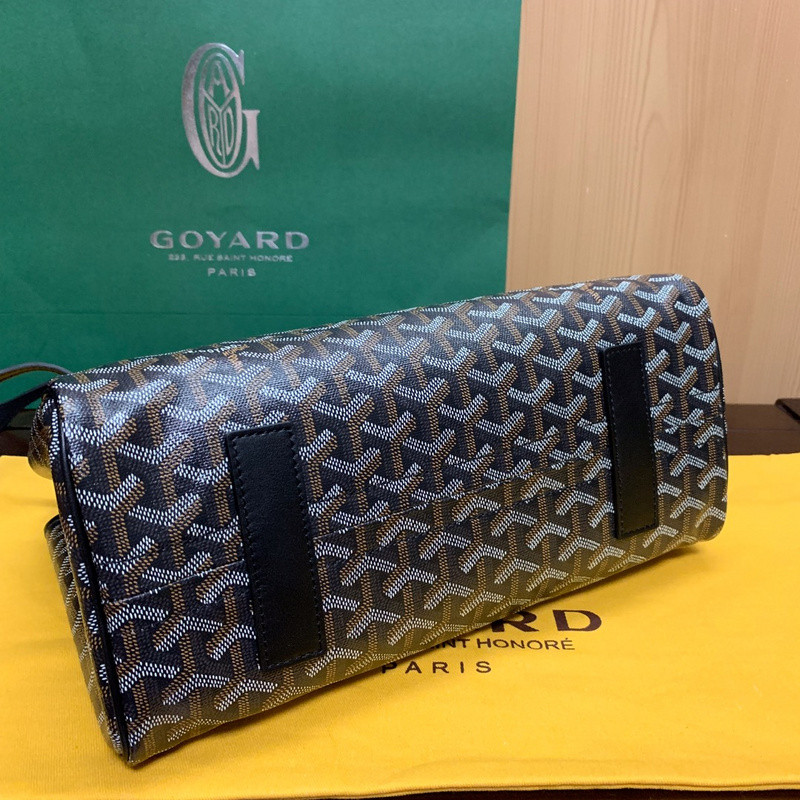 Go*ard purse