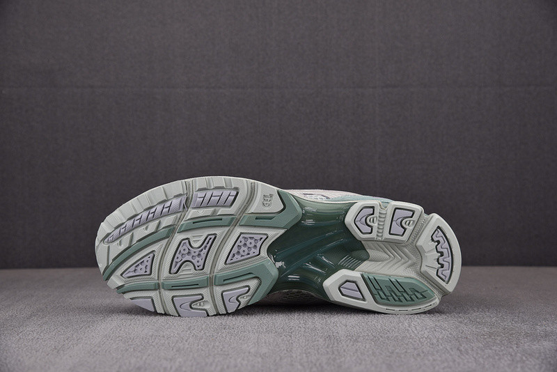 As1cs gel kayano 14 