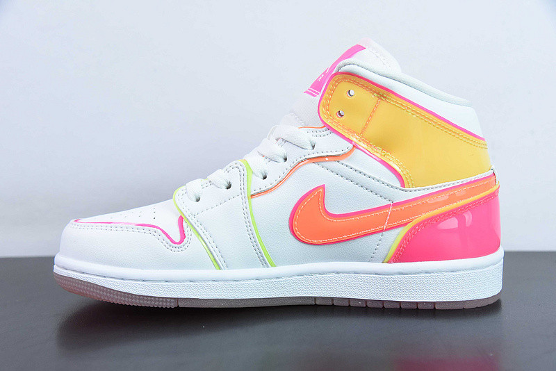 Air Jordan 1 Mid SE 
