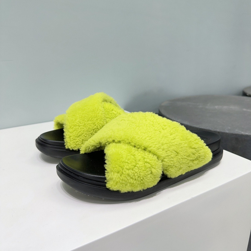Ma*n1 slippers