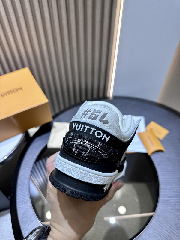 LVT SNEAKERS