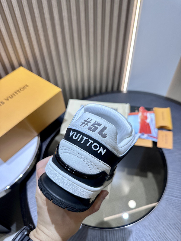 LVT SNEAKERS