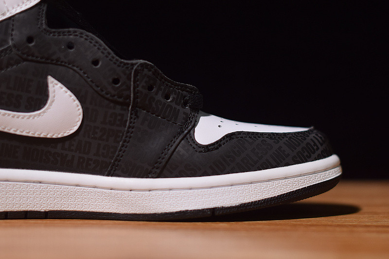 AIR JORDAN 1 RETRO HIGH OG 