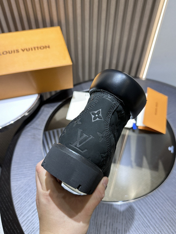 LVT BOOTS