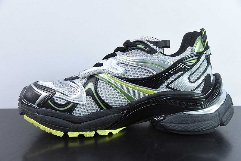 Ba*len*cia*ga runner sneaker
