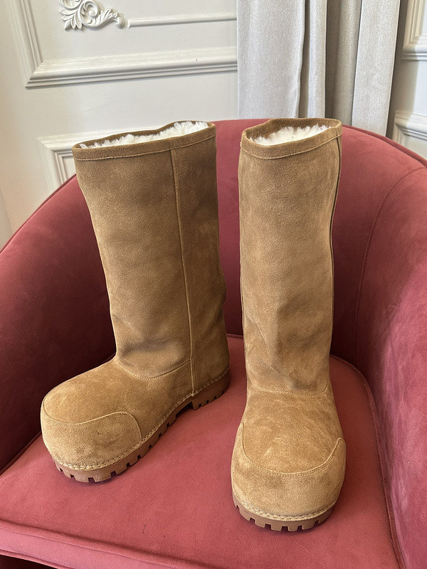 BC BOOTS