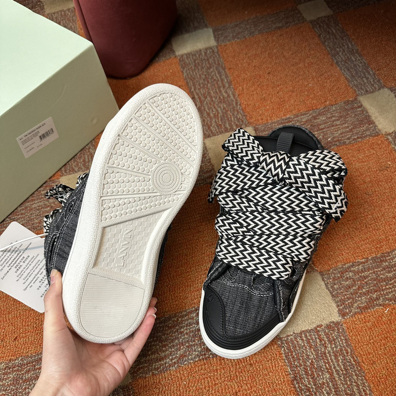 Lanu1n curb sneaker