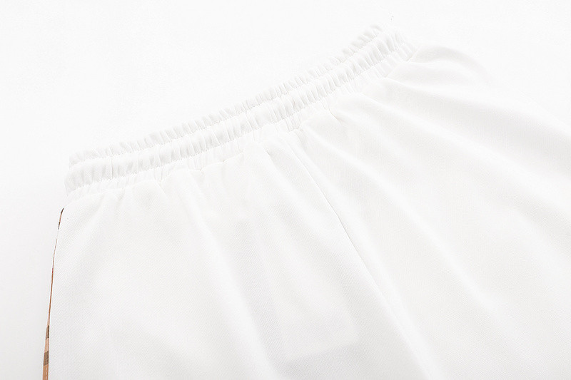 Bv*b*rry clothes