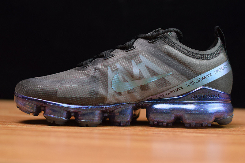 NIKE AIR VAPORMAX 2019 THROWBACK FUTURE AR6631-001