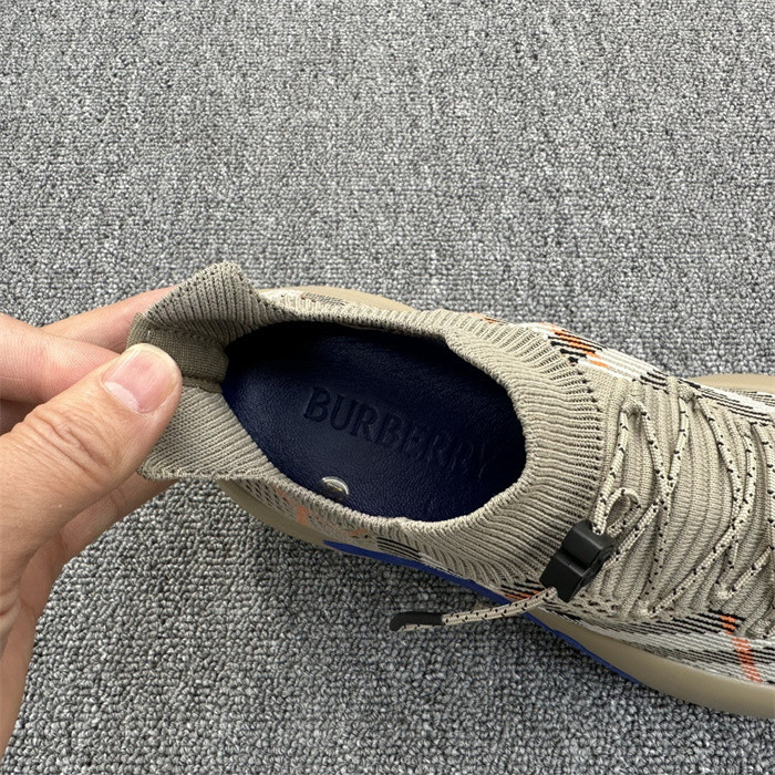 Bv*b*rry sneaker