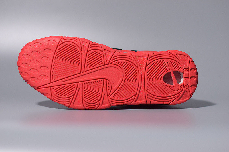 NIKE AIR MORE UPTEMPO CHI QS "CHICAGO" AJ3138-600