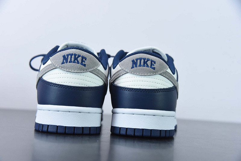 NIKE DUNK LOW “MIDNIGHT NAVY” FD9749-400
