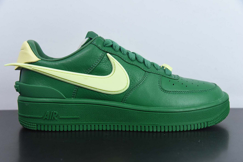 Nike AMBUSH X AIR FORCE 1 LOW 
