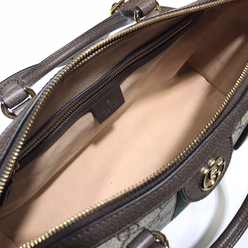 G*u*i shoulder bag