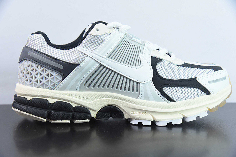 nike air zoom vomero 5 