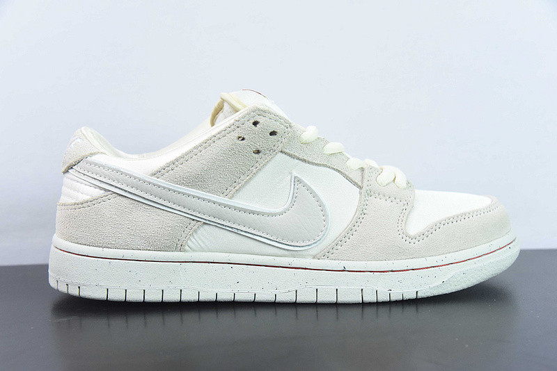 Nike SB Dunk Low Valentine