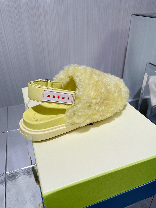 Ma*n1 slippers