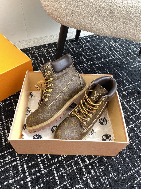LVT BOOTS