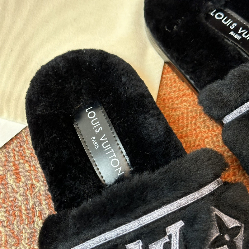 LVT SANDALS