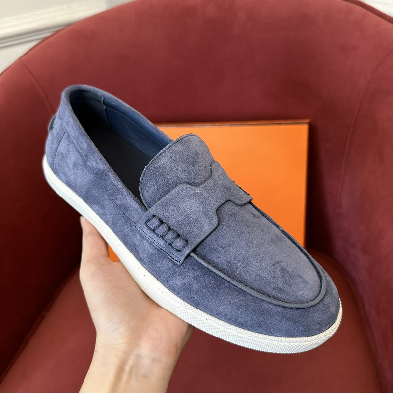 H**me5 sneaker