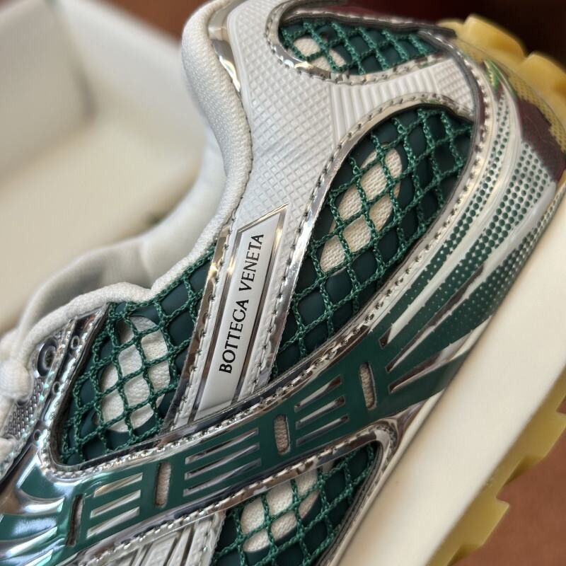 b0tte*a Ven*ta orbit sneaker