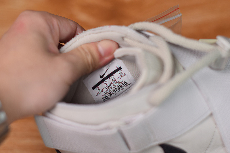 NIKE AIR FEAR OF GOD 180 AT8087-001