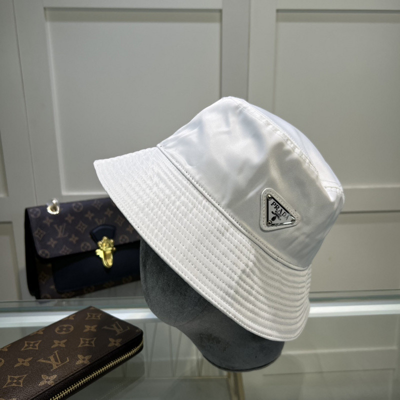 Pra*a hat