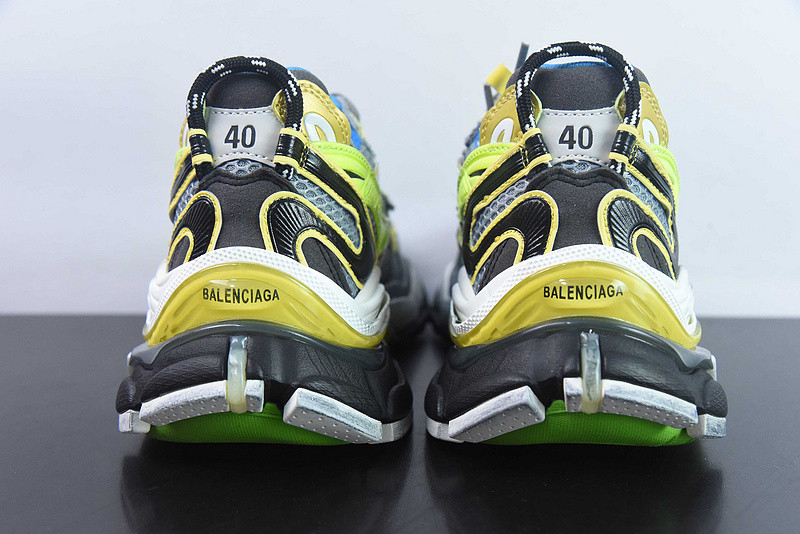 Ba*len*cia*ga runner sneaker