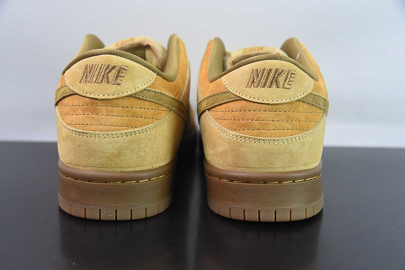 Nike Dunk Low Pro SB 