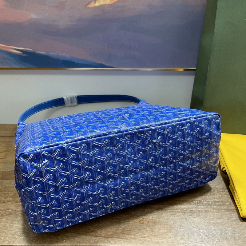 Go*ard purse