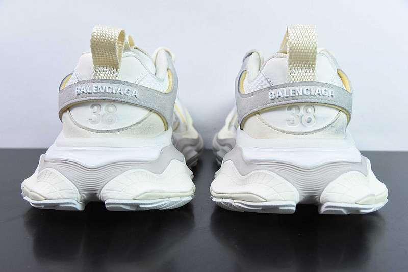 BC XL SNEAKERS