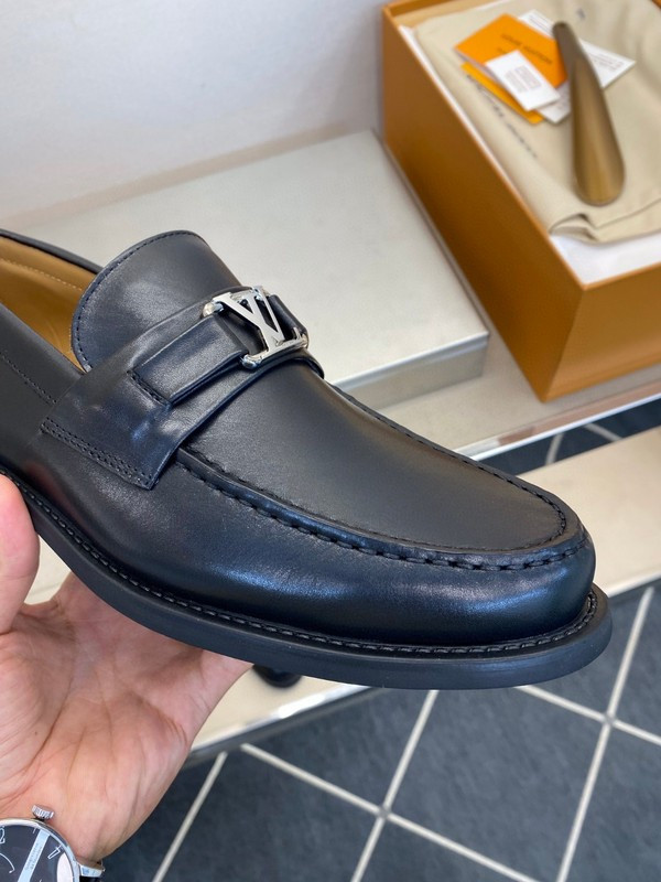 LVT shoes