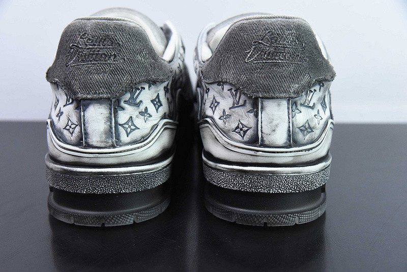 LVT SNEAKERS