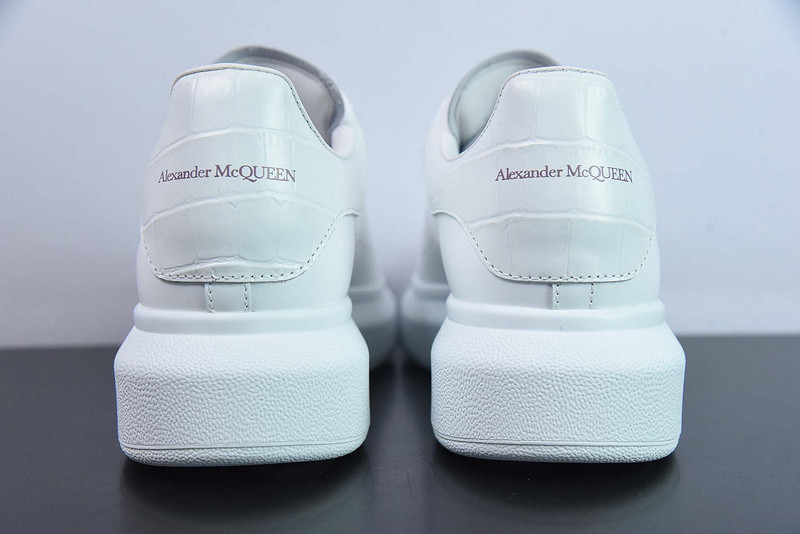 AlexER McEEN SNEAKERS