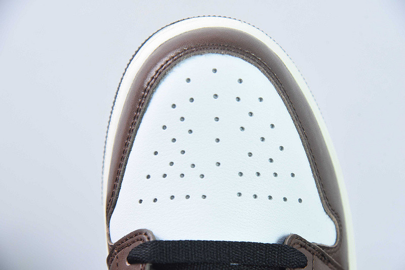Air Jordan 1 Low SE