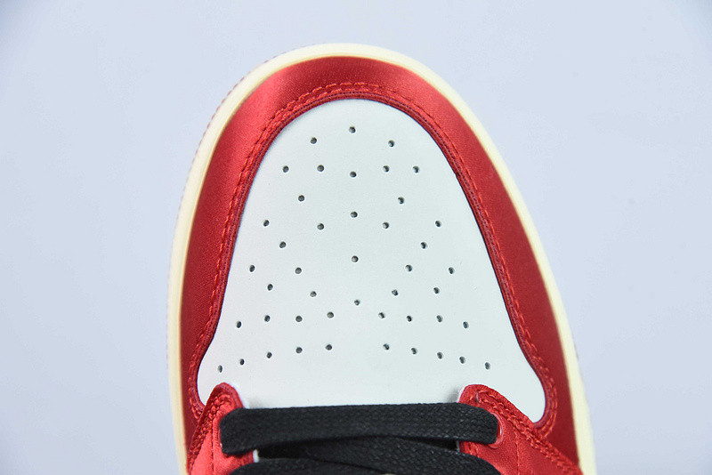 Air Jordan 1 Low OG x Trophy Room Sail and Varsity Red FN0432-100