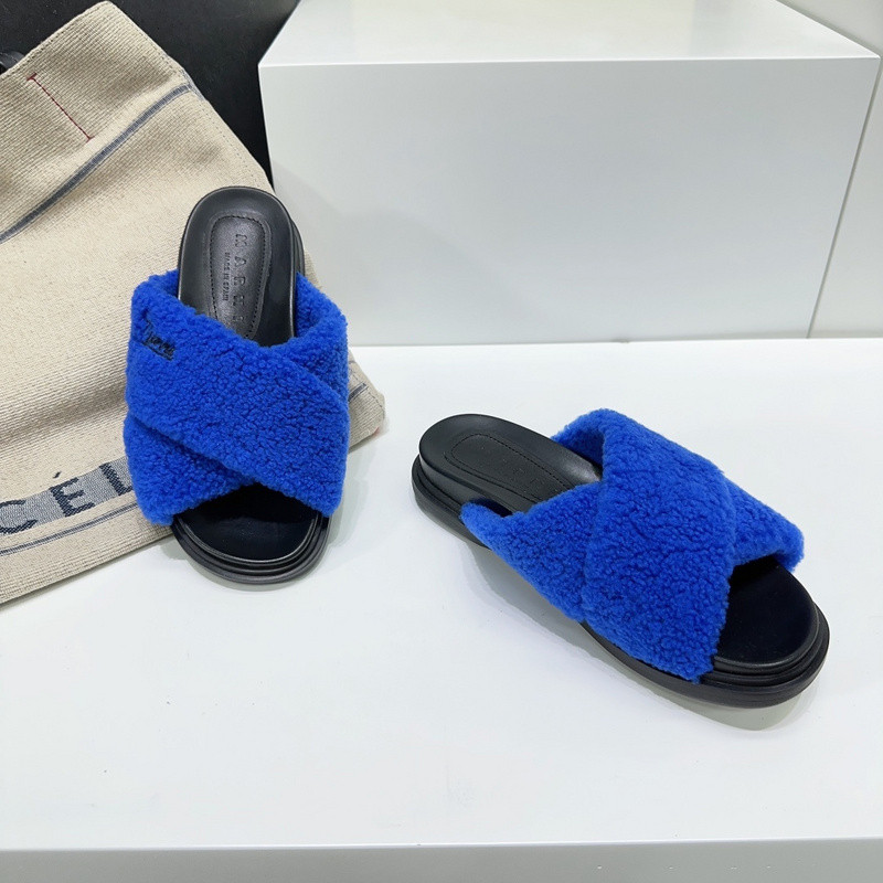 Ma*n1 slippers