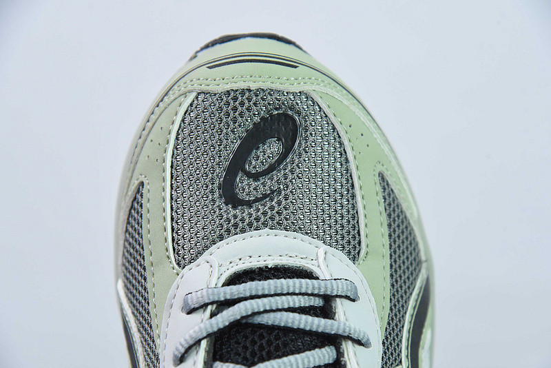 As1cs jog 100 s lightweight low tops non-slip gray green 1201a715-020