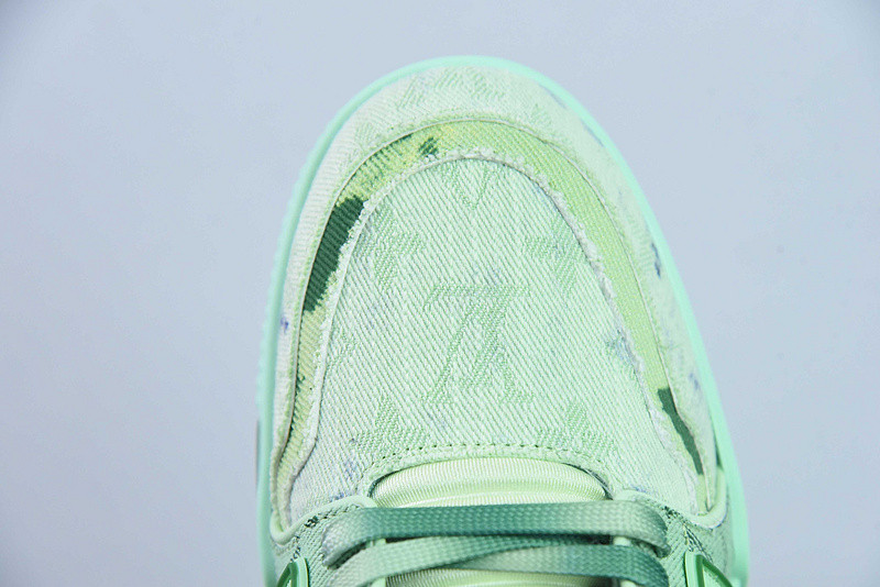 LVT SNEAKERS