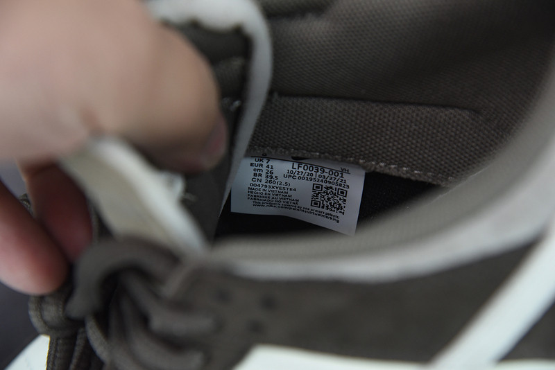 oT0mo katsuhiro x nike sb dunk low steamboy ost grey brown mocha lf0039-001