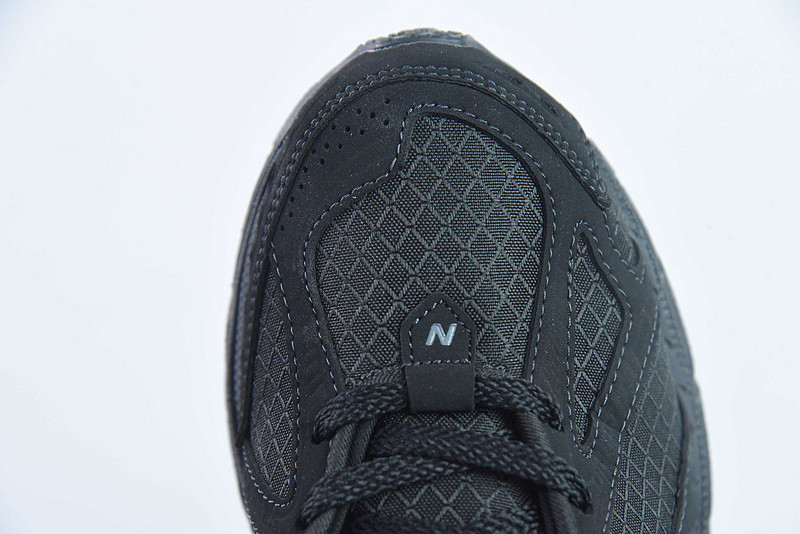 new Ba1an*e sneaker