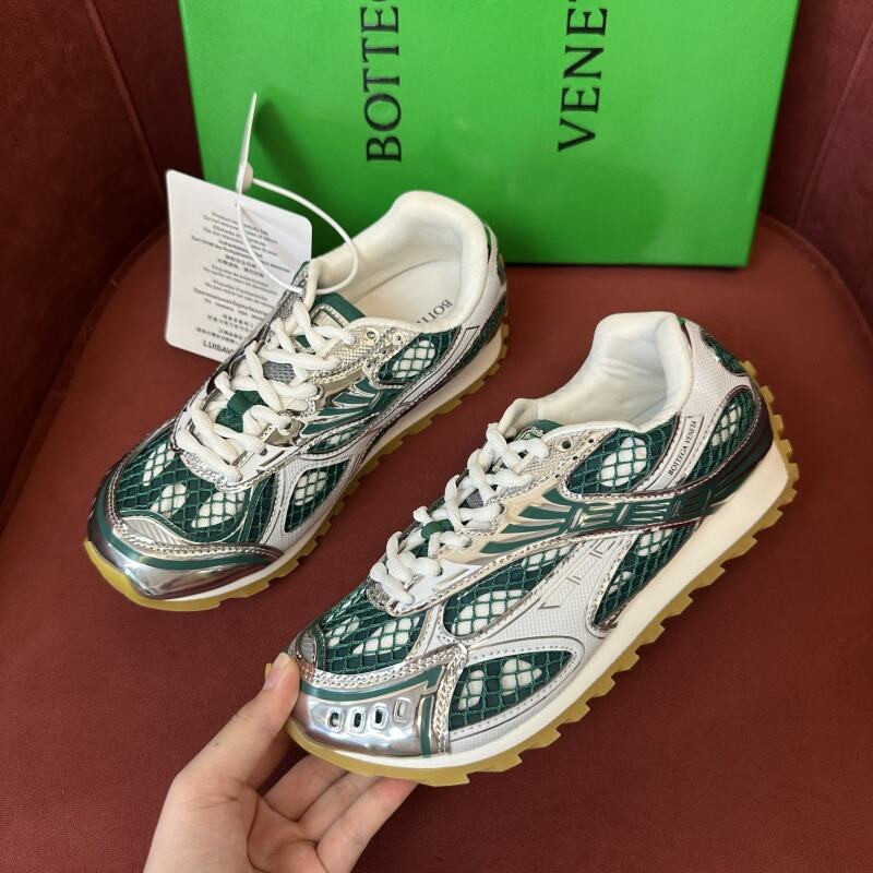 b0tte*a Ven*ta orbit sneaker