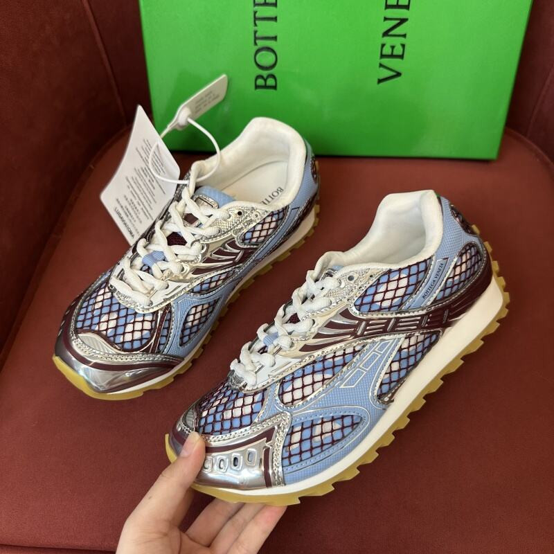 b0tte*a Ven*ta orbit sneaker